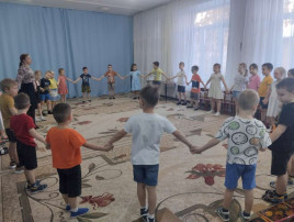 День рождения Снеговика День рождения Снеговика.